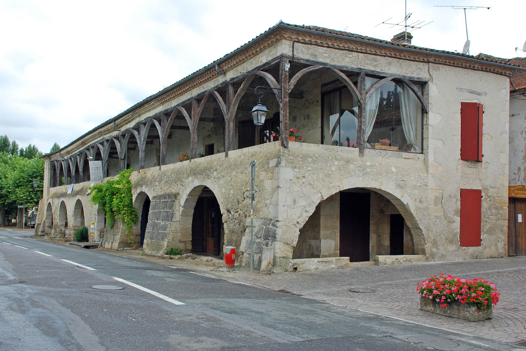 Poudenas